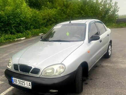 Деу Ланос 2004 у Казатине на Automoto.ua Сірий Деу Ланос, об'ємом двигуна 1.5 л та пробігом 238 тис. км за 2500 $, фото 1 на Automoto.ua