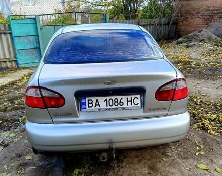 Деу Ланос 2004 у Кропивницькому (Кіровограді) на Automoto.ua Сірий Деу Ланос, об'ємом двигуна 1.5 л та пробігом 180 тис. км за 1700 $, фото 1 на Automoto.ua