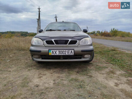 Дэу Ланос 2004 в Богодухове на Automoto.ua Серый Дэу Ланос, объемом двигателя 1.5 л и пробегом 220 тыс. км за 2300 $, фото 1 на Automoto.ua
