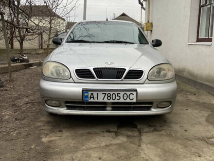 Серый Дэу Ланос, объемом двигателя 1.5 л и пробегом 235 тыс. км за 2000 $, фото 1 на Automoto.ua