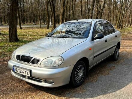 Дэу Ланос 2004 в Яготине на Automoto.ua Серый Дэу Ланос, объемом двигателя 1.5 л и пробегом 240 тыс. км за 2450 $, фото 1 на Automoto.ua