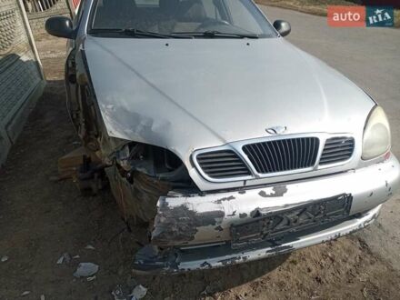 Деу Ланос 2004 у Рівному на Automoto.ua Сірий Деу Ланос, об'ємом двигуна 1.5 л та пробігом 265 тис. км за 950 $, фото 1 на Automoto.ua