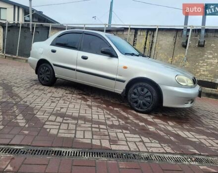 Серый Дэу Ланос, объемом двигателя 1.5 л и пробегом 268 тыс. км за 2000 $, фото 1 на Automoto.ua