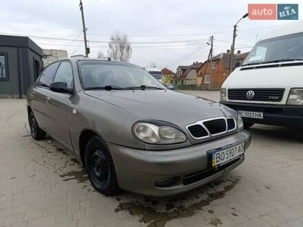 Деу Ланос 2004 у Львові на Automoto.ua Сірий Деу Ланос, об'ємом двигуна 1.5 л та пробігом 410 тис. км за 1900 $, фото 1 на Automoto.ua