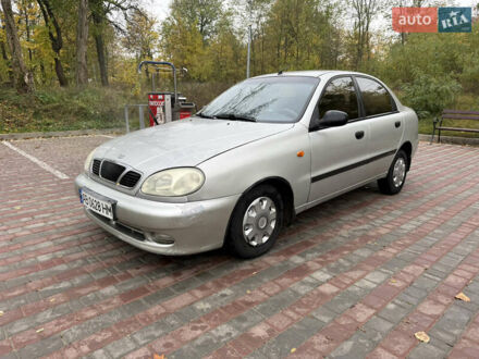 Деу Ланос 2004 у Ладижин на Automoto.ua Сірий Деу Ланос, об'ємом двигуна 1.5 л та пробігом 204 тис. км за 1850 $, фото 1 на Automoto.ua