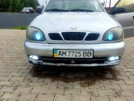 Деу Ланос 2004 у Дунаевцах на Automoto.ua Сірий Деу Ланос, об'ємом двигуна 1.5 л та пробігом 347 тис. км за 1800 $, фото 1 на Automoto.ua