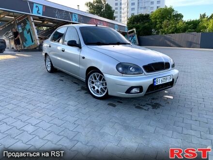 Сірий Деу Ланос, об'ємом двигуна 1.5 л та пробігом 260 тис. км за 2800 $, фото 1 на Automoto.ua