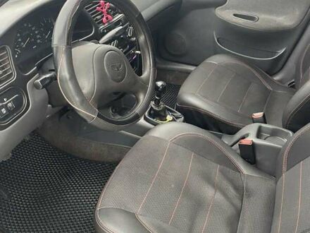 Сірий Деу Ланос, об'ємом двигуна 1.5 л та пробігом 220 тис. км за 2500 $, фото 1 на Automoto.ua