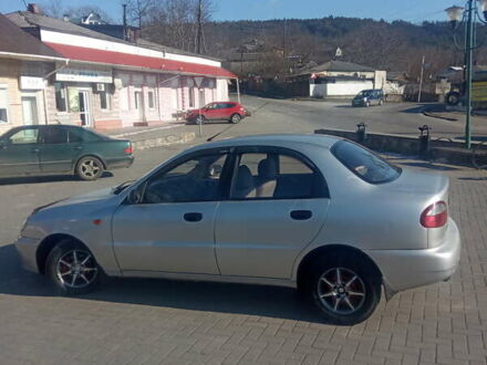 Деу Ланос 2005 у Могилев-Подольском на Automoto.ua Сірий Деу Ланос, об'ємом двигуна 1.5 л та пробігом 213 тис. км за 2550 $, фото 1 на Automoto.ua