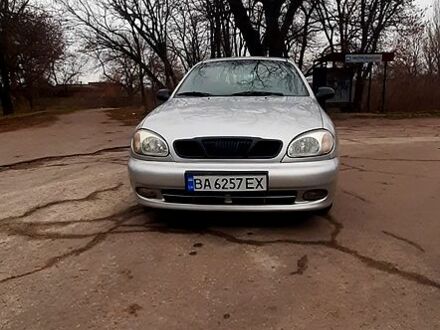 Серый Дэу Ланос, объемом двигателя 1.5 л и пробегом 270 тыс. км за 1900 $, фото 1 на Automoto.ua