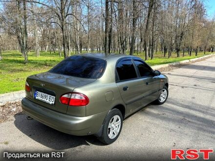 Деу Ланос 2005 у Кременчуге на Automoto.ua Сірий Деу Ланос, об'ємом двигуна 15 л та пробігом 144 тис. км за 3600 $, фото 1 на Automoto.ua