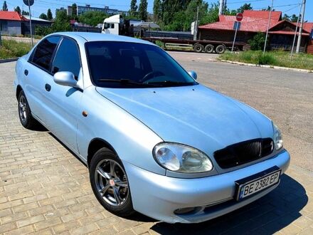 Деу Ланос 2005 у Миколаєві на Automoto.ua Сірий Деу Ланос, об'ємом двигуна 1.5 л та пробігом 213 тис. км за 2700 $, фото 1 на Automoto.ua