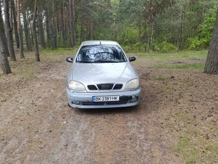 Деу Ланос 2005 у Березне на Automoto.ua Сірий Деу Ланос, об'ємом двигуна 1.5 л та пробігом 160 тис. км за 1700 $, фото 1 на Automoto.ua