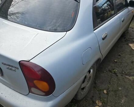 Серый Дэу Ланос, объемом двигателя 1.6 л и пробегом 268 тыс. км за 2000 $, фото 1 на Automoto.ua