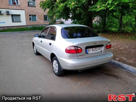 Деу Ланос 2005 у Полтаві на Automoto.ua Сірий Деу Ланос, об'ємом двигуна 1.5 л та пробігом 127 тис. км за 2900 $, фото 1 на Automoto.ua