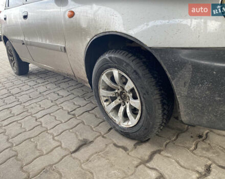 Сірий Деу Ланос, об'ємом двигуна 1.3 л та пробігом 175 тис. км за 3272 $, фото 1 на Automoto.ua