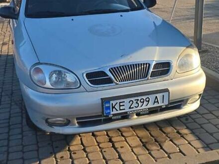 Деу Ланос 2005 у Кривому Розі на Automoto.ua Сірий Деу Ланос, об'ємом двигуна 1.6 л та пробігом 315 тис. км за 3900 $, фото 1 на Automoto.ua