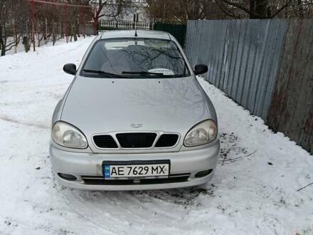 Сірий Деу Ланос, об'ємом двигуна 1.5 л та пробігом 230 тис. км за 2000 $, фото 1 на Automoto.ua