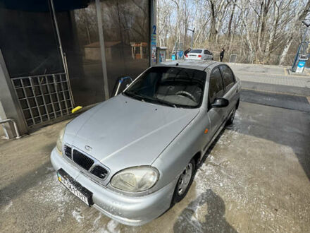 Дэу Ланос 2006 в Днепре (Днепропетровске) на Automoto.ua Серый Дэу Ланос, объемом двигателя 1.5 л и пробегом 99 тыс. км за 1999 $, фото 1 на Automoto.ua