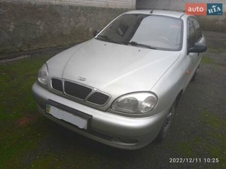 Деу Ланос 2006 у Синельниковом на Automoto.ua Сірий Деу Ланос, об'ємом двигуна 1.5 л та пробігом 243 тис. км за 2200 $, фото 1 на Automoto.ua