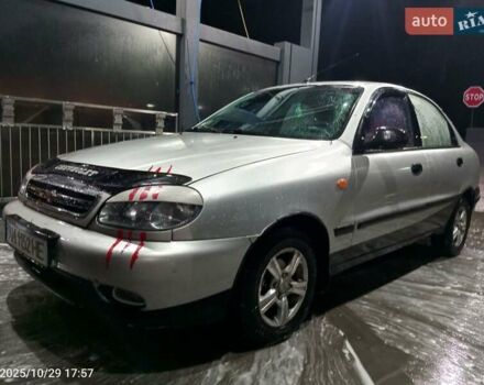 Серый Дэу Ланос, объемом двигателя 1.5 л и пробегом 289 тыс. км за 2200 $, фото 1 на Automoto.ua