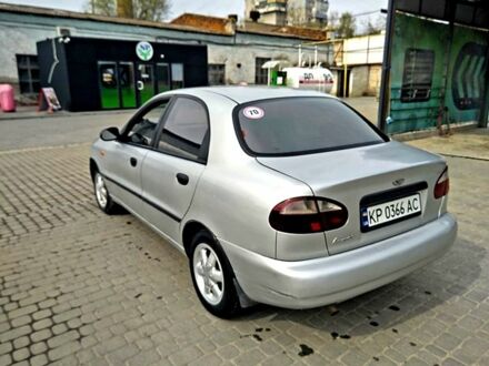 Серый Дэу Ланос, объемом двигателя 1.5 л и пробегом 200 тыс. км за 2300 $, фото 1 на Automoto.ua