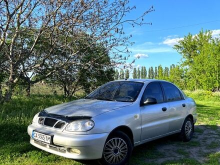 Деу Ланос 2006 у Золотоноше на Automoto.ua Сірий Деу Ланос, об'ємом двигуна 1.5 л та пробігом 160 тис. км за 1600 $, фото 1 на Automoto.ua