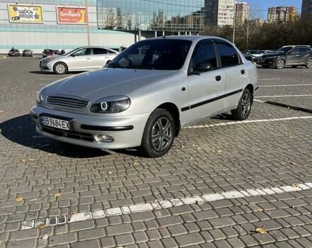 Серый Дэу Ланос, объемом двигателя 1.5 л и пробегом 200 тыс. км за 3000 $, фото 1 на Automoto.ua