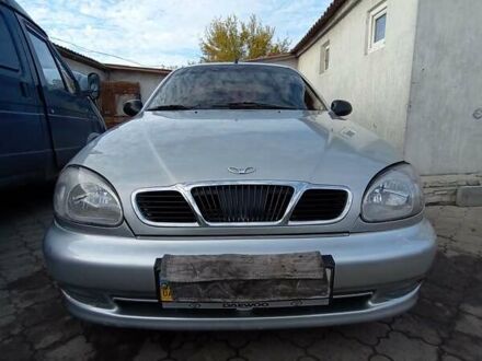 Серый Дэу Ланос, объемом двигателя 0 л и пробегом 150 тыс. км за 1950 $, фото 1 на Automoto.ua