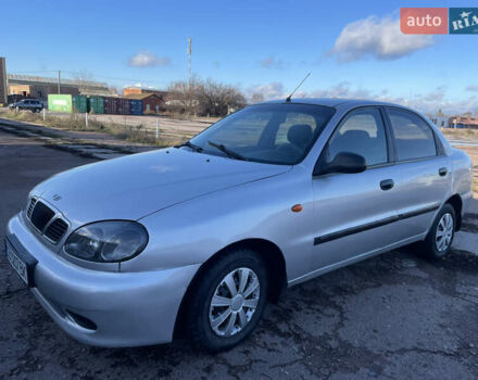 Сірий Деу Ланос, об'ємом двигуна 1.5 л та пробігом 250 тис. км за 1450 $, фото 1 на Automoto.ua