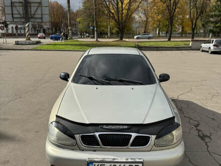 Дэу Ланос 2006 в Кривом Роге на Automoto.ua Серый Дэу Ланос, объемом двигателя 1.5 л и пробегом 230 тыс. км за 2300 $, фото 1 на Automoto.ua