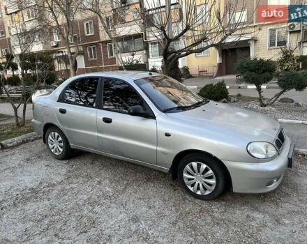 Серый Дэу Ланос, объемом двигателя 1.6 л и пробегом 248 тыс. км за 1700 $, фото 1 на Automoto.ua