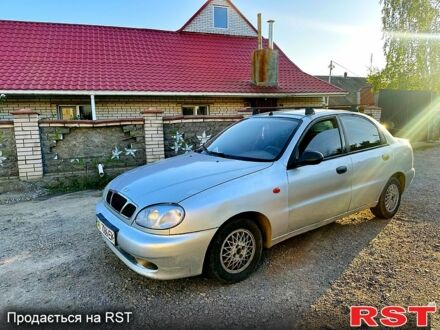 Дэу Ланос 2006 в Умани на Automoto.ua Серый Дэу Ланос, объемом двигателя 1.5 л и пробегом 200 тыс. км за 1000 $, фото 1 на Automoto.ua