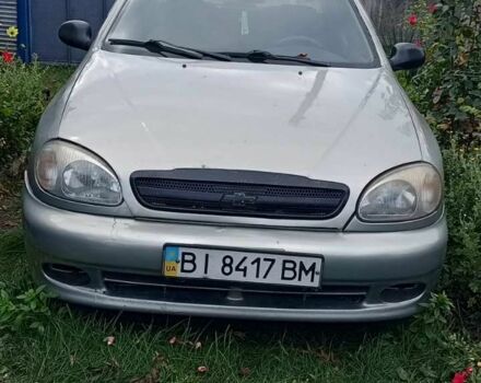 Серый Дэу Ланос, объемом двигателя 1.5 л и пробегом 200 тыс. км за 2000 $, фото 1 на Automoto.ua