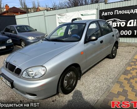 Серый Дэу Ланос, объемом двигателя 1.4 л и пробегом 125 тыс. км за 2000 $, фото 1 на Automoto.ua