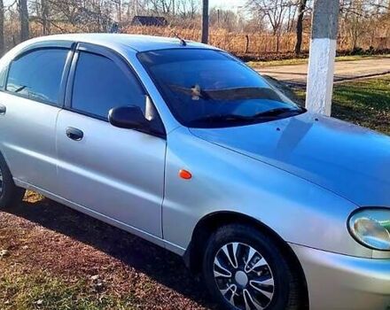 Серый Дэу Ланос, объемом двигателя 1.5 л и пробегом 200 тыс. км за 2600 $, фото 1 на Automoto.ua