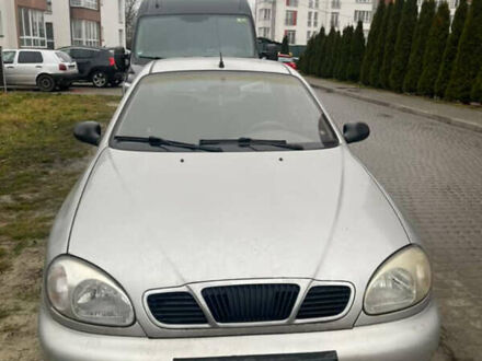 Сірий Деу Ланос, об'ємом двигуна 1.5 л та пробігом 200 тис. км за 2200 $, фото 1 на Automoto.ua