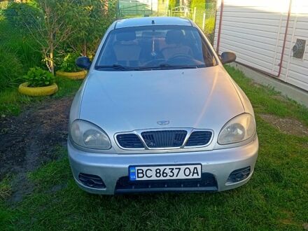 Деу Ланос 2007 у Бориславе на Automoto.ua Сірий Деу Ланос, об'ємом двигуна 1.5 л та пробігом 295 тис. км за 899 $, фото 1 на Automoto.ua