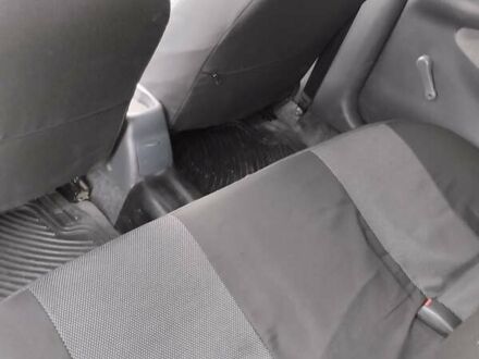 Серый Дэу Ланос, объемом двигателя 1.5 л и пробегом 260 тыс. км за 2000 $, фото 1 на Automoto.ua