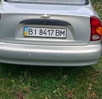 Серый Дэу Ланос, объемом двигателя 1.5 л и пробегом 200 тыс. км за 2000 $, фото 1 на Automoto.ua