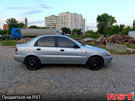 Сірий Деу Ланос, об'ємом двигуна 1.5 л та пробігом 300 тис. км за 1900 $, фото 1 на Automoto.ua