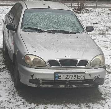 Сірий Деу Ланос, об'ємом двигуна 1.6 л та пробігом 269 тис. км за 1100 $, фото 1 на Automoto.ua