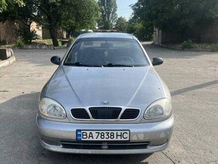 Серый Дэу Ланос, объемом двигателя 1.5 л и пробегом 203 тыс. км за 2000 $, фото 1 на Automoto.ua