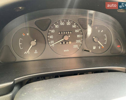 Сірий Деу Ланос, об'ємом двигуна 1.5 л та пробігом 180 тис. км за 2000 $, фото 1 на Automoto.ua