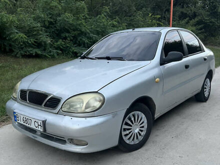 Сірий Деу Ланос, об'ємом двигуна 1.5 л та пробігом 107 тис. км за 1300 $, фото 1 на Automoto.ua