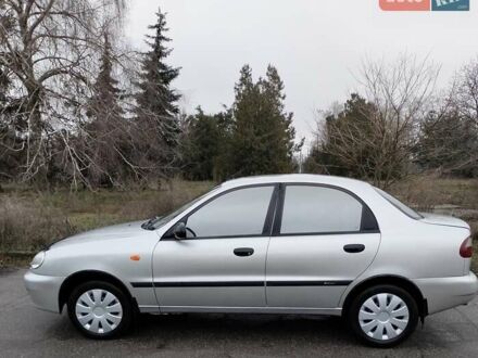 Сірий Деу Ланос, об'ємом двигуна 1.5 л та пробігом 264 тис. км за 2900 $, фото 1 на Automoto.ua