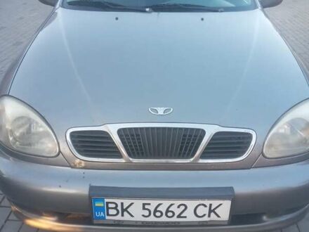 Деу Ланос 2008 у Рівному на Automoto.ua Сірий Деу Ланос, об'ємом двигуна 1.5 л та пробігом 183 тис. км за 2200 $, фото 1 на Automoto.ua