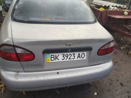 Деу Ланос 2008 у Здолбунове на Automoto.ua Сірий Деу Ланос, об'ємом двигуна 1.5 л та пробігом 153 тис. км за 1150 $, фото 1 на Automoto.ua