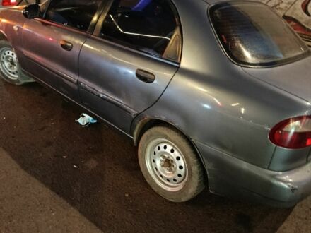 Сірий Деу Ланос, об'ємом двигуна 1.5 л та пробігом 243 тис. км за 1800 $, фото 1 на Automoto.ua