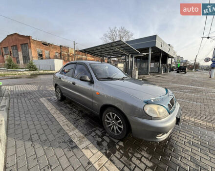 Серый Дэу Ланос, объемом двигателя 1.5 л и пробегом 220 тыс. км за 3000 $, фото 1 на Automoto.ua